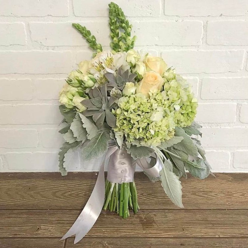 Trio de Ramos de Novia Flor Fina